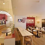 的里雅斯特b&b酒店 酒店