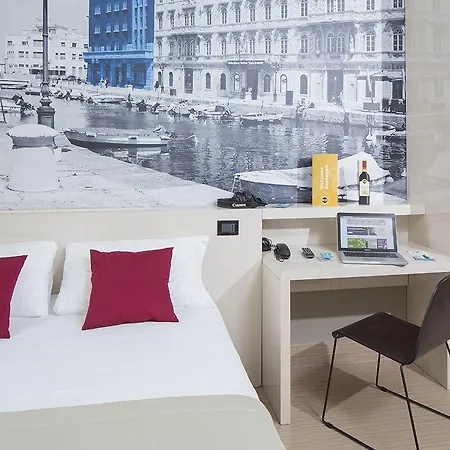 Отель B&B Hotel Trieste 3*