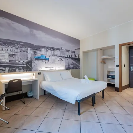 B&B Hotel Trieste Отель Триест