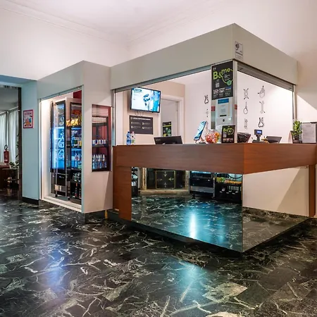 Hotel B&B Hotel Trieste 3*