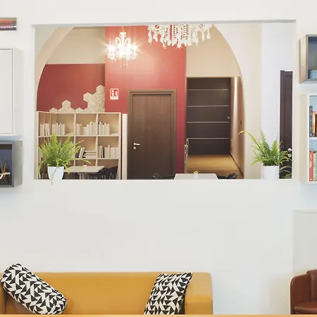 B&B Hotel Trieste Готель Трієст