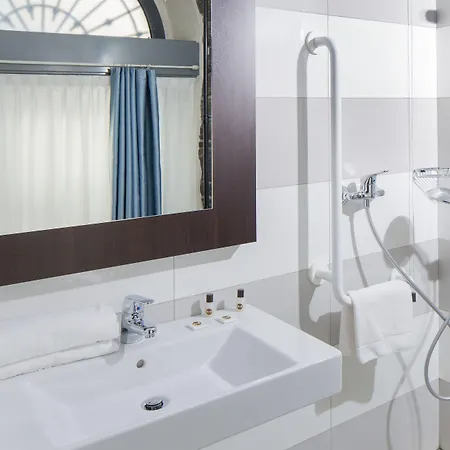 B&B Hotel Trieste Ξενοδοχείο Τεργέστη