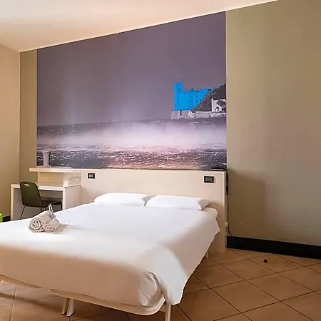 Hotel B&B Hotel Trieste 3*