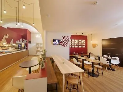 B&B Hotel Trieste Hotel