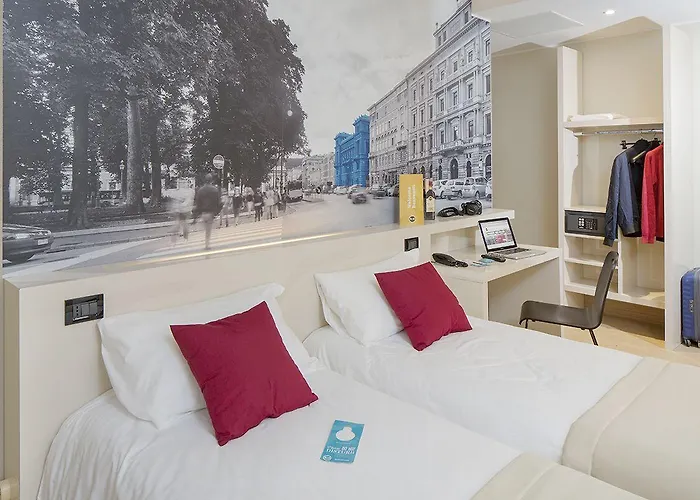 Hotell B&B Hotel Trieste 3*