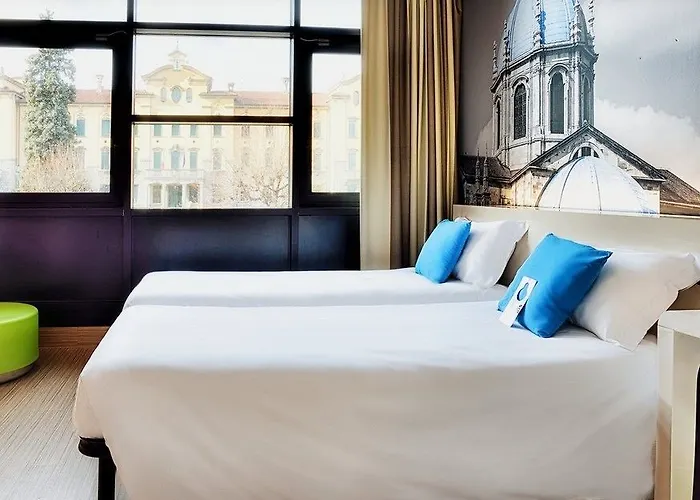 B&B Hotel Trieste Hotell 3*